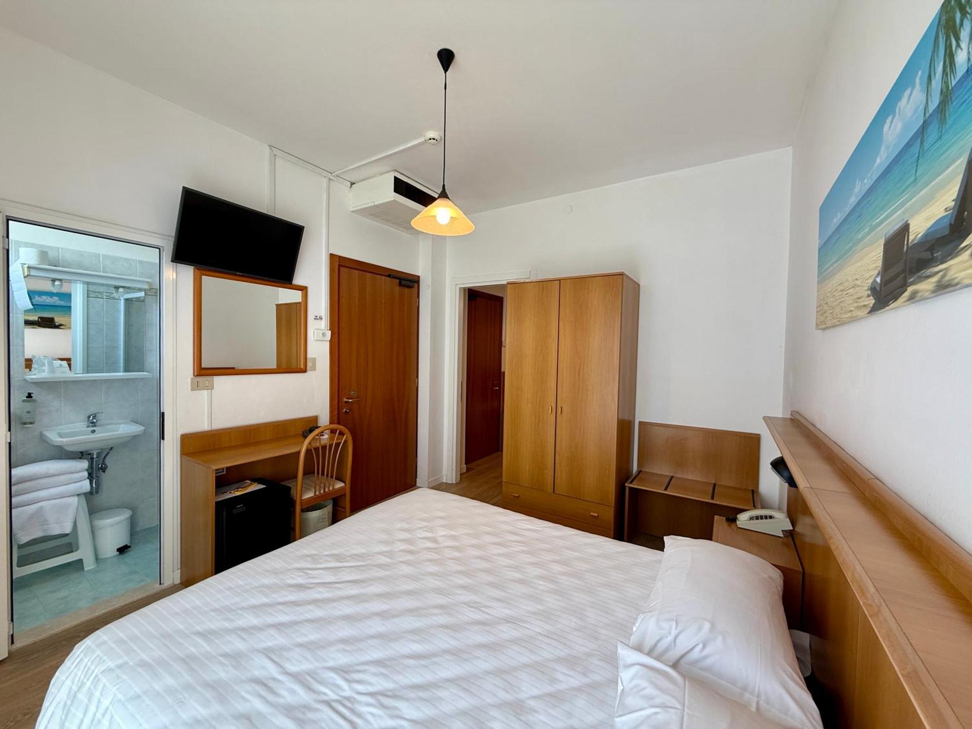 Hotel Palme Park & Beach Included Лидо-ди-Езоло Экстерьер фото