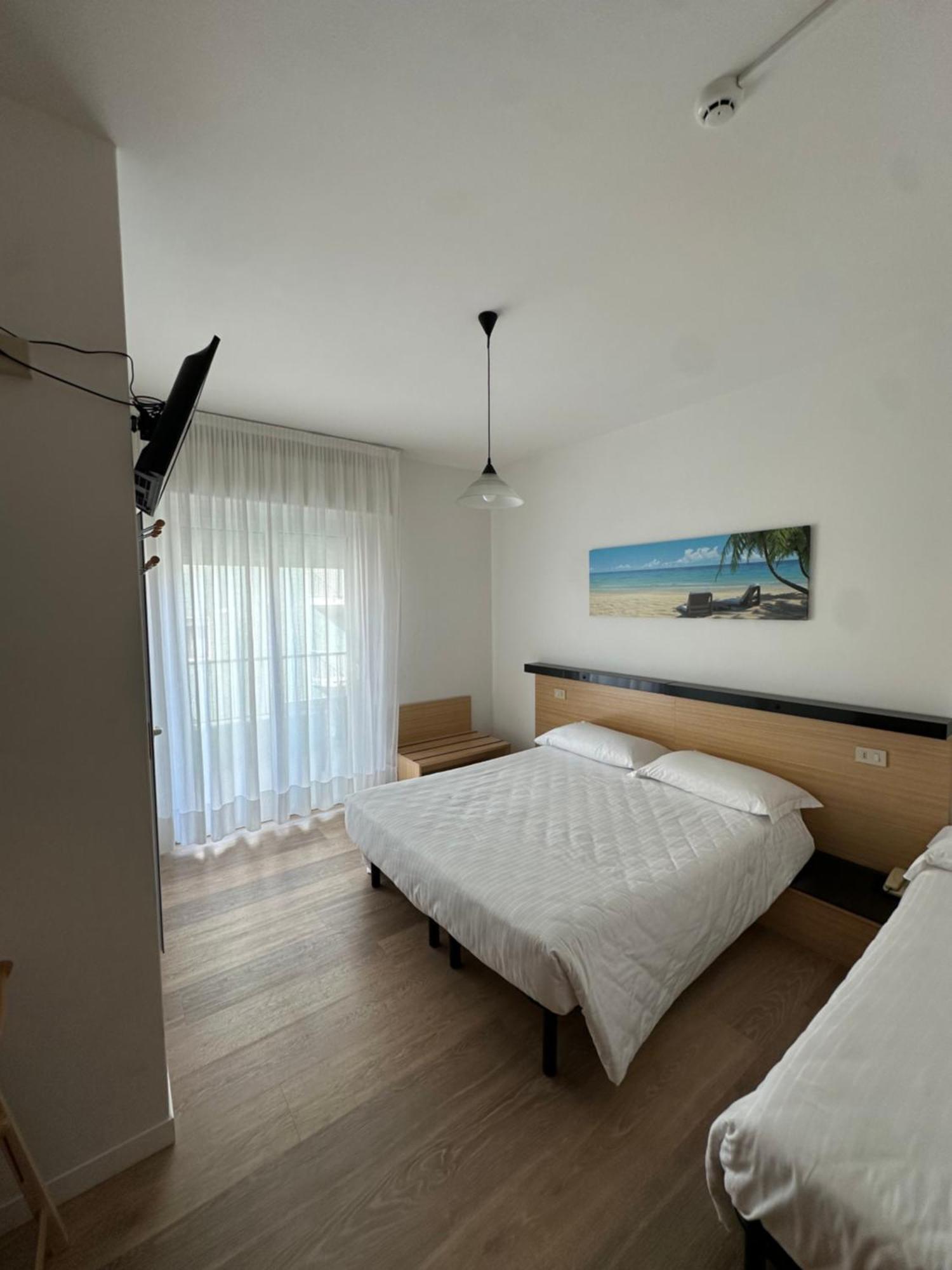 Hotel Palme Park & Beach Included Лидо-ди-Езоло Экстерьер фото