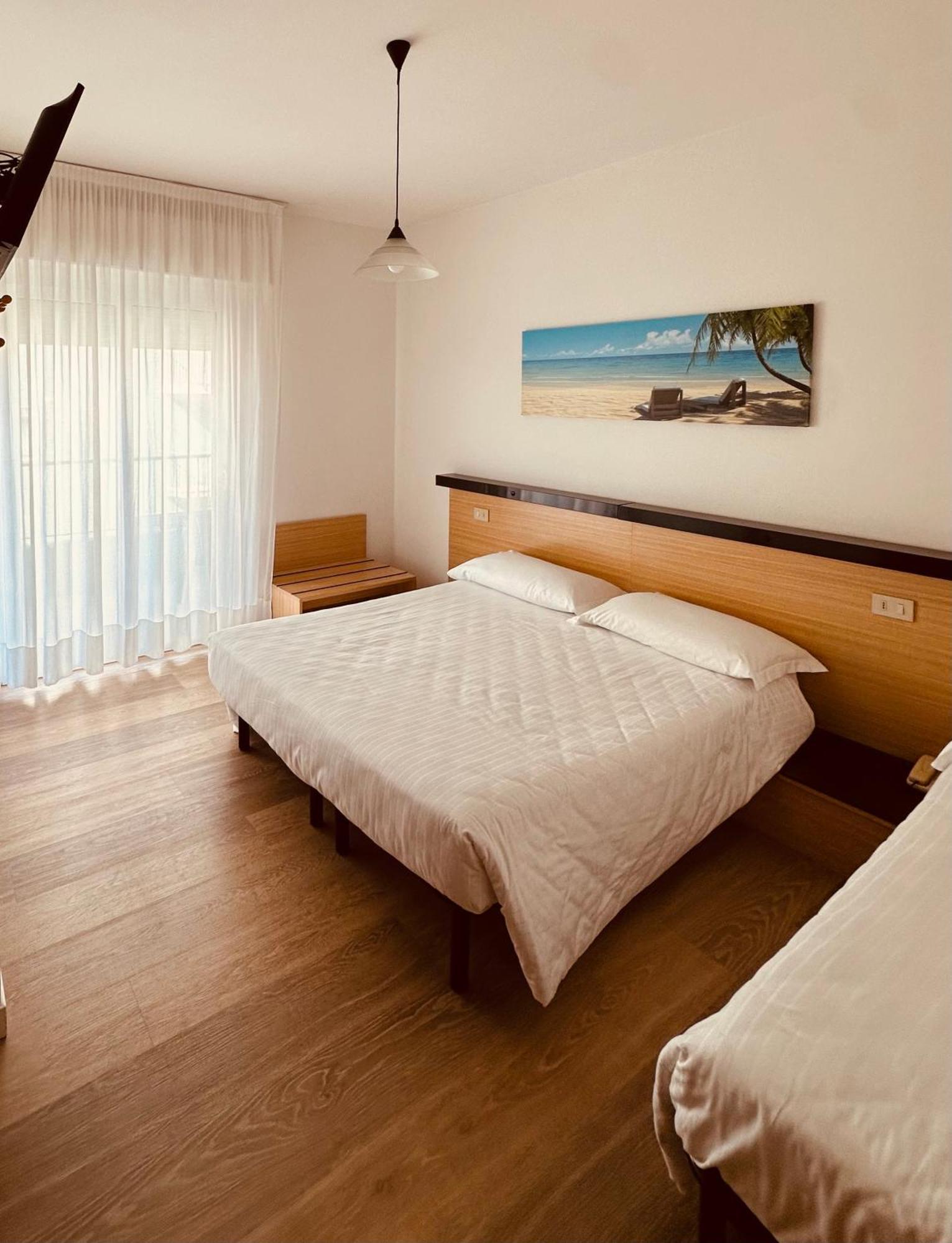 Hotel Palme Park & Beach Included Лидо-ди-Езоло Экстерьер фото